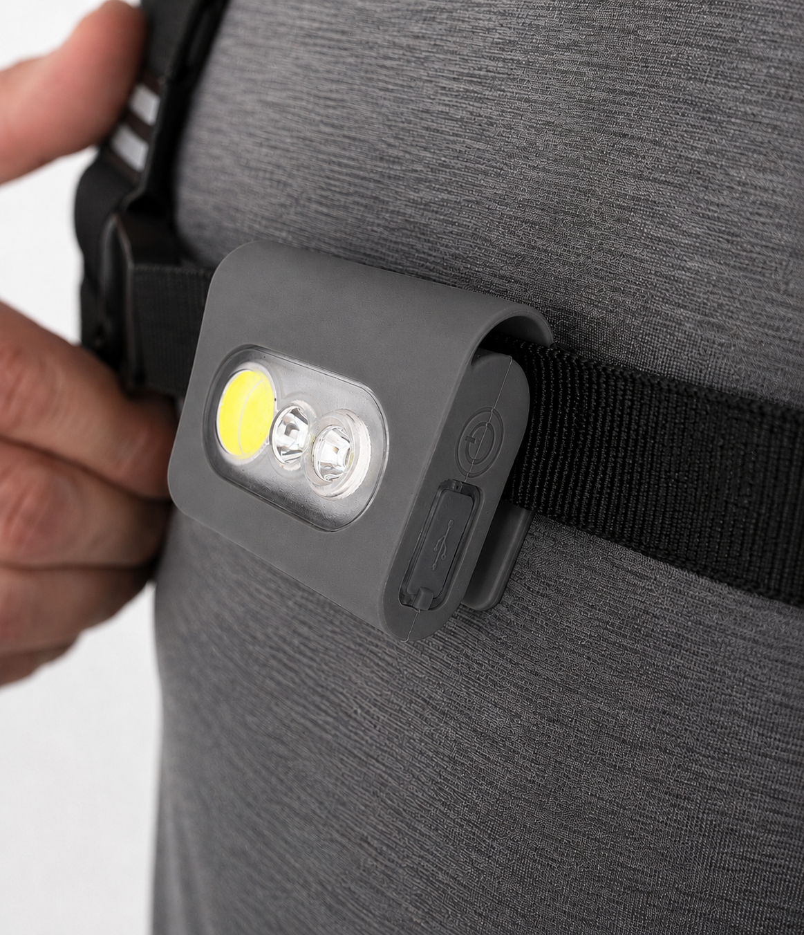 TRI-O Magnetic Clip-On Running & Dog Walking Safety Light